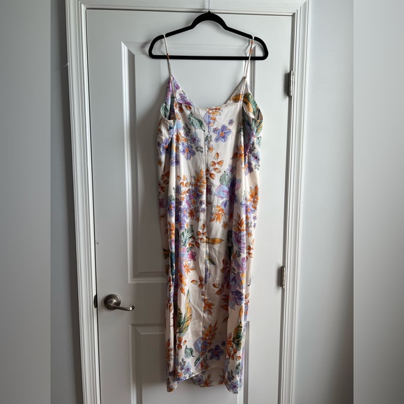 Mango Dresses & Skirts - Mango Vibrant Floral Dress